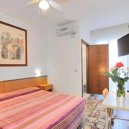 Hotel Itta 3*