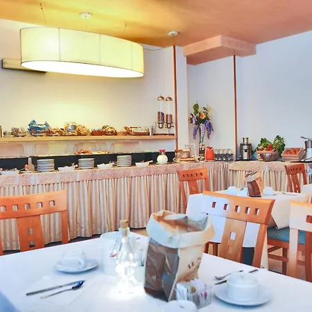 Hotel Itta 3*